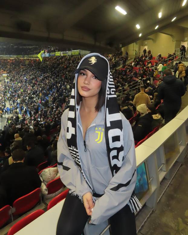 FOTO Ona tješi braniča Italije nakon noćne more u Zenici