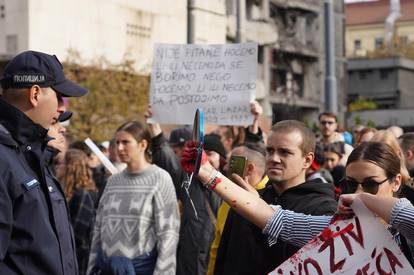 FOTO Bijes u Srbiji nakon strave u Novom Sadu: 'Mala su nam groblja za sve njihove greške'