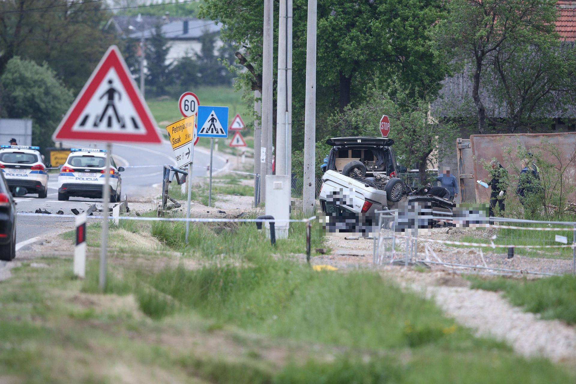 Stravični prizori kod Velike Gorice: Troje mrtvih u teškoj nesreći, među njima i dijete?