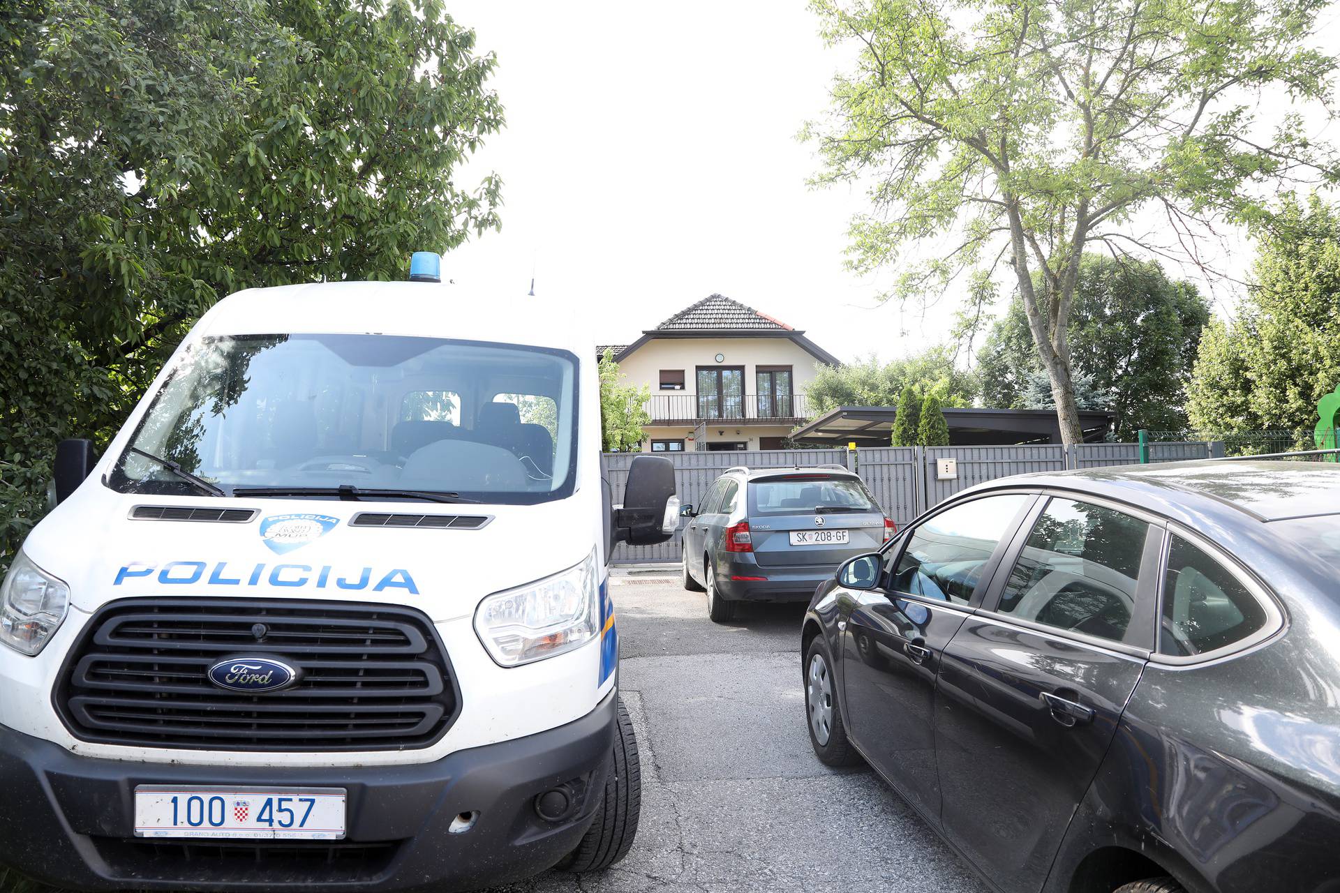 U policijskoj akciji uhićen bivši gradonačelnik Petrinje Darinko Dumbović
