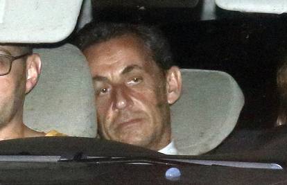 Istražuju bivšeg predsjednika: Sarkozyja ispitivali čak 15 sati