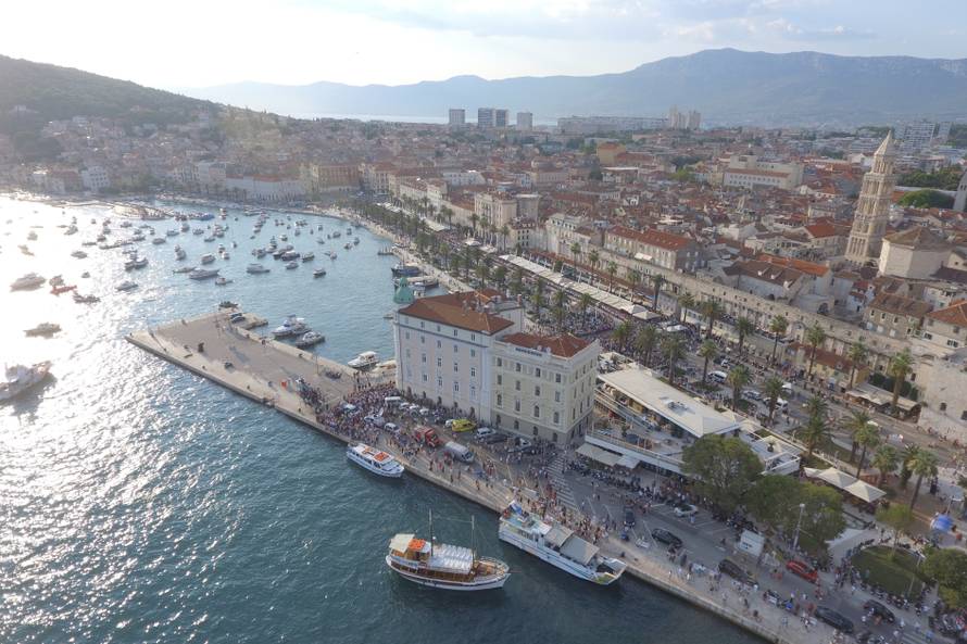 'Morski vuk' je posljednji put uplovio u voljenu Velu Luku