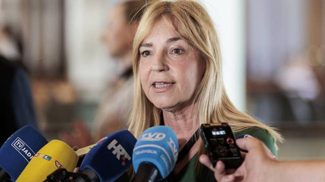 Split: Ministar Marin Piletić u posjetu djeci iz Ukrajine