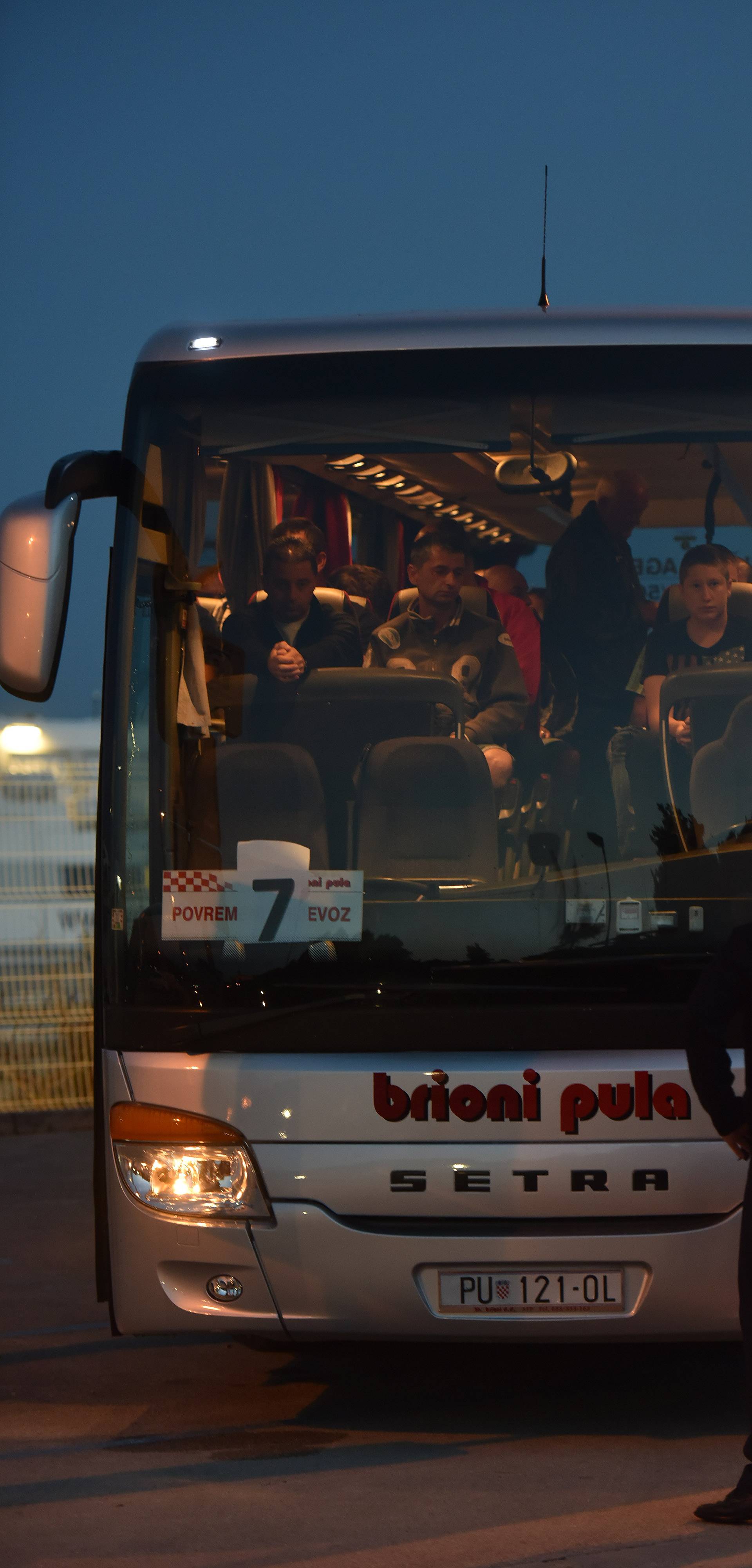 Pula: Radnici Uljanika s autobusima krenuli u Zagreb na prosvjed