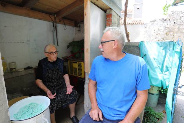 Lubenice, mjesto na Cresu s dva stanovnika