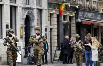 Uhitili pet osoba povezanih s napadima u Parizu i Bruxellesu