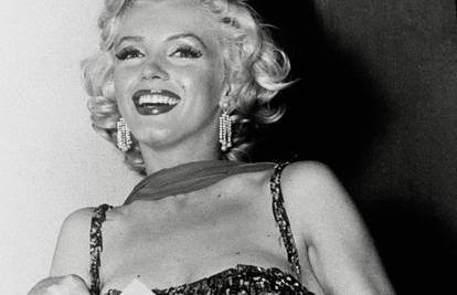 Uska haljina u kojoj je Monroe pjevala Kennedyju na dražbi