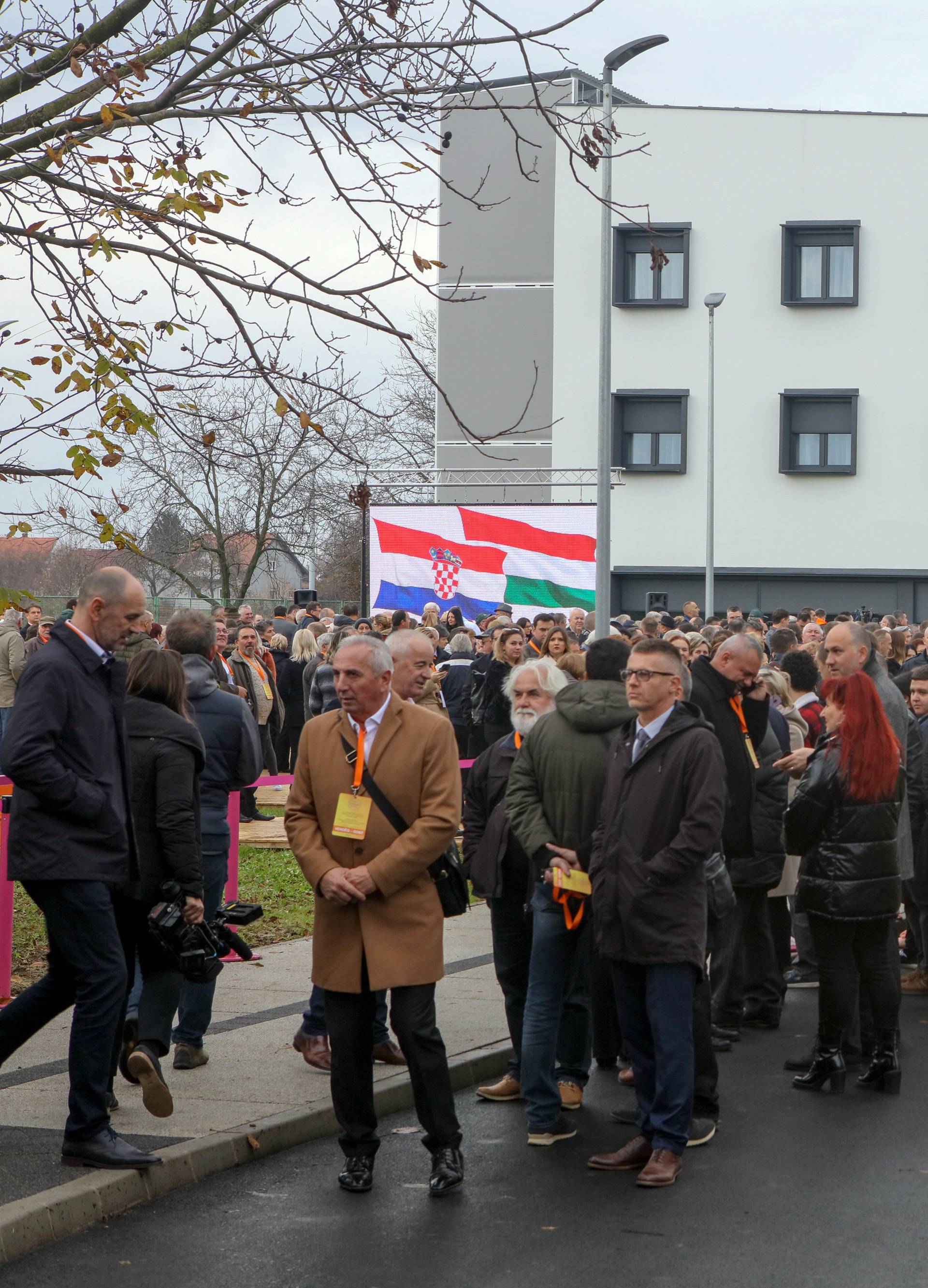 Plenković i Orban u Osijeku su otvorili mađarski učenički dom