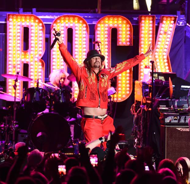 UK: Oržan je 3. Kid Rock's  Fish Fry