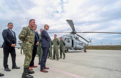 Prezentacija remontiranih helikoptera Mi-171Sh na Plesu