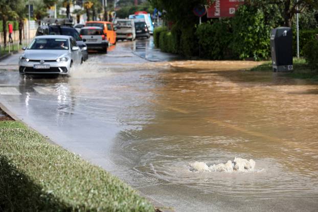 Potopljene ulice Medulina nakon jakog nevremena