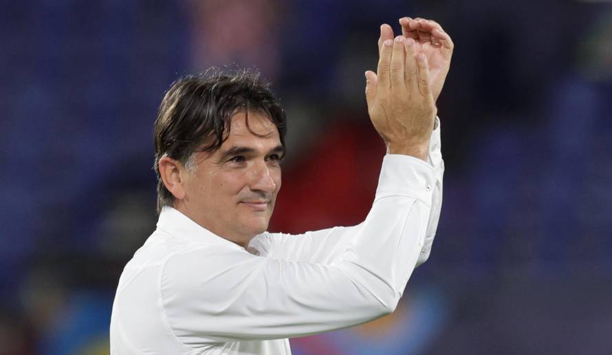 Rotterdam: Izbornik Zlatko Dalić naklonio se fantastičnim navijačima