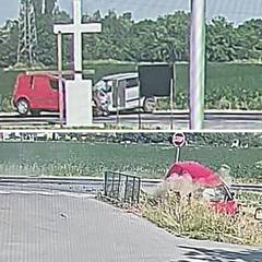 VIDEO Pogledajte dramatičnu snimku frontalnog sudara blizu Osijeka: Auto završio u kanalu