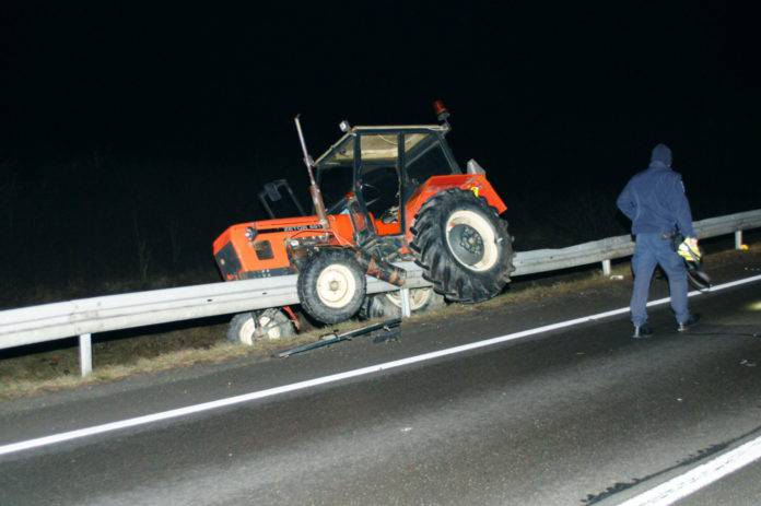 Auto i traktor sudarili se kod Čakovca: Muškarac ozlijeđen