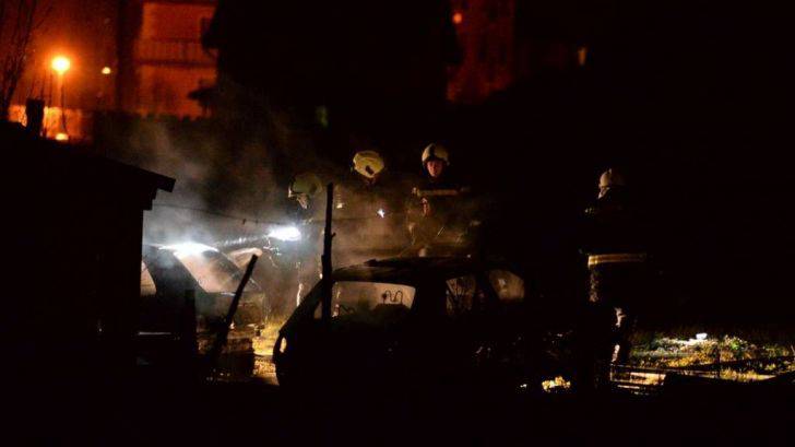 Vatra kod Varaždina: U noći je izgorjelo nekoliko automobila