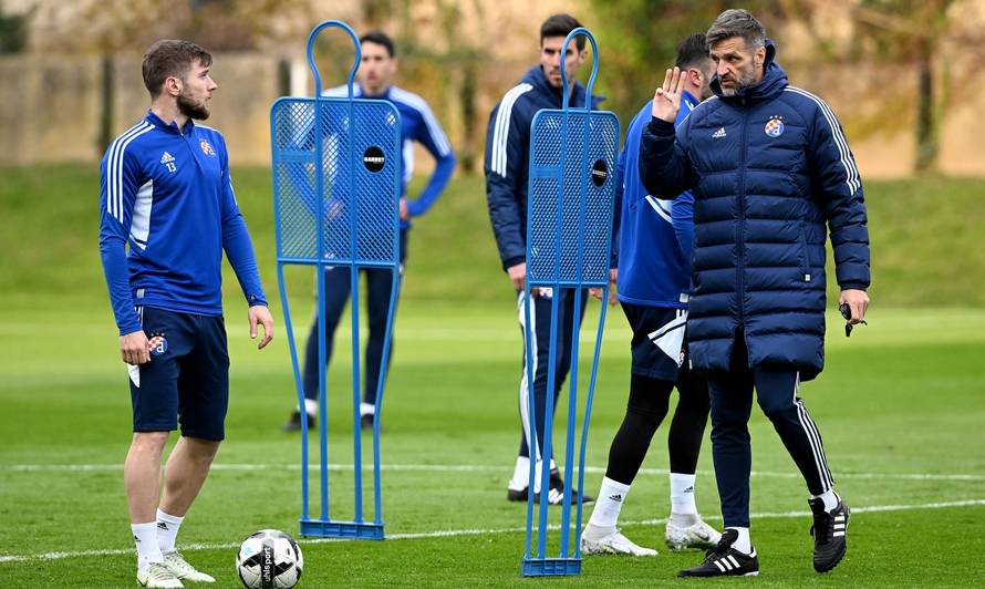 Zagreb: Igor Bišćan održao je prvi trening kao trener Dinama