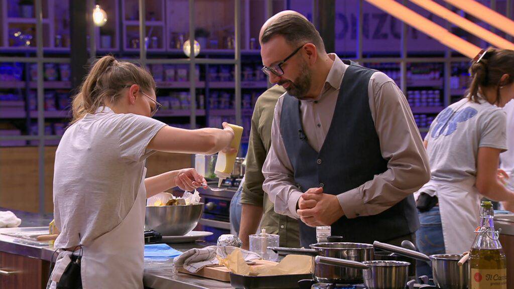 'Papreno' iznenađenje u showu MasterChef: Umjesto slatkog su dobili slano pa su se naljutili