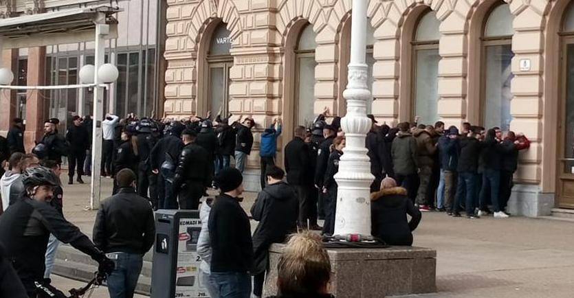 Pogledajte video: Huligani se hvale kako su 'razbijali' Zagreb