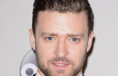 Timberlake: Zbog treme prije nastupa uvijek dubim na glavi