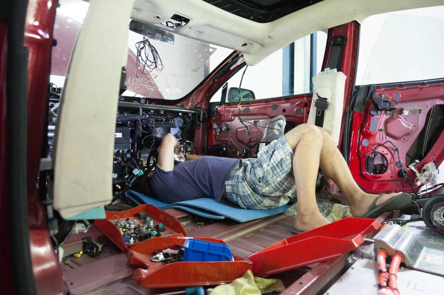 Dva u jedan: Osječanin za šest mjeseci sam sebi složio Teslu