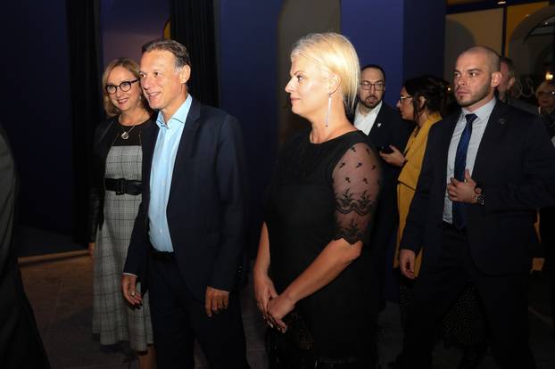 Zagreb: Otvorenje nove sezone kazališta Gavella Mala scena predstavom "Kozmički žongleri"