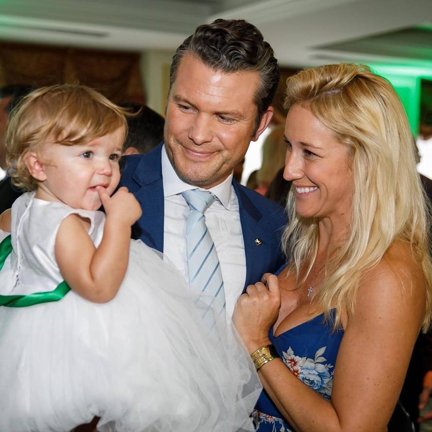 Voditelj ne pere ruke 10 godina jer ne vjeruje da postoje bacili