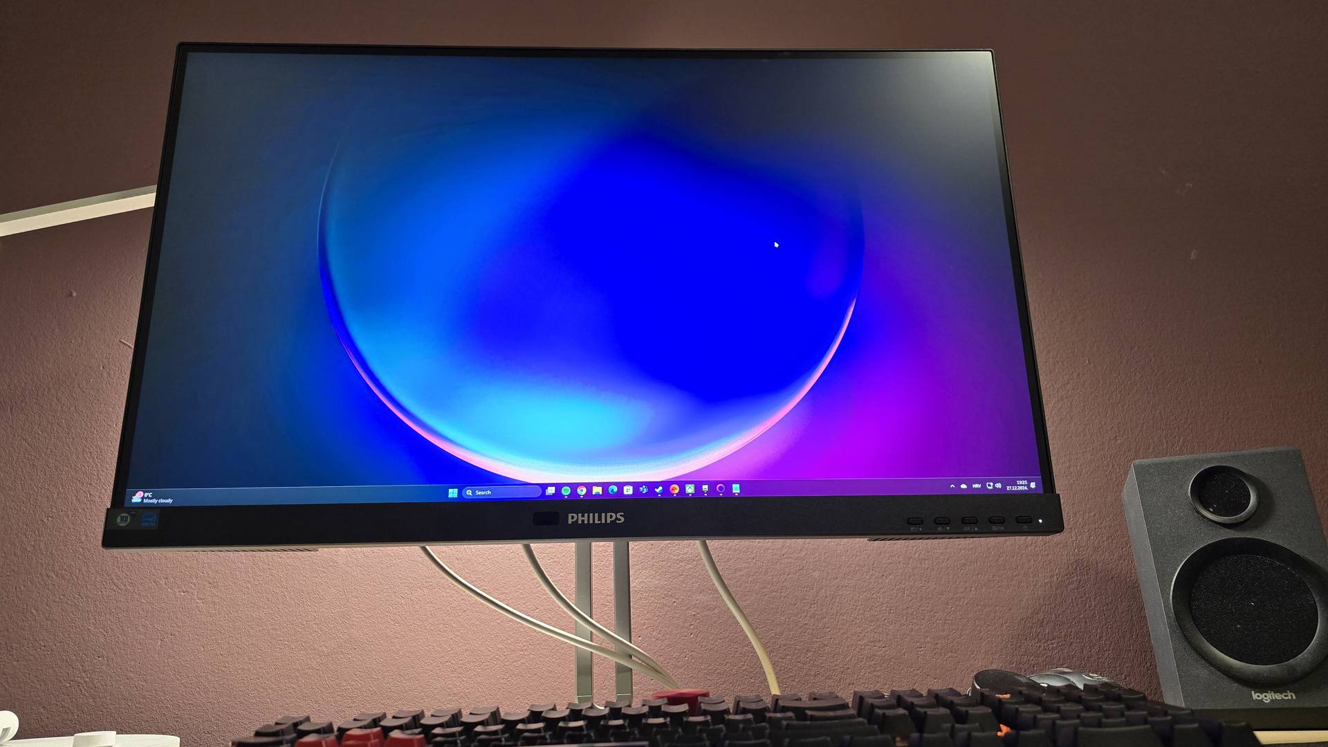 Philips 27B2U6903 monitor na testu: Može li zadovoljiti i profesionalce i gamere?