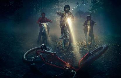 Pet razloga zašto biste morali gledati seriju 'Stranger Things'