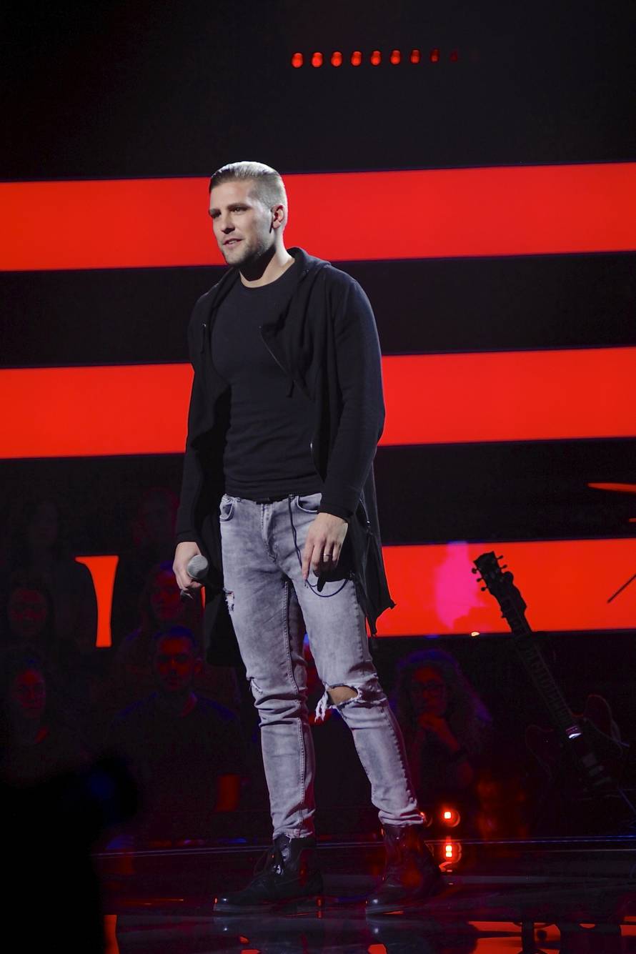 Pjevao u klapi Cambi, a nitko mu se nije okrenuo u 'Voiceu'