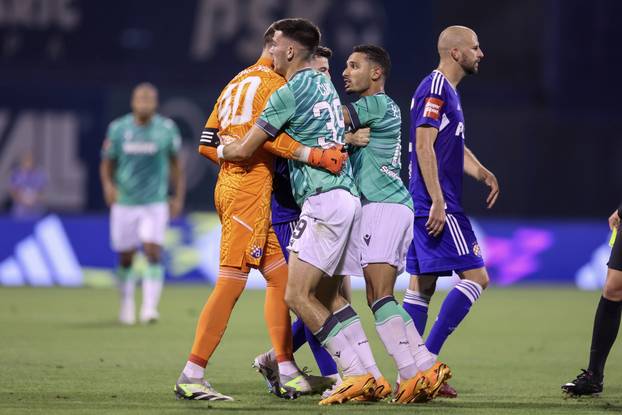 Zagreb: Naguravanje Livakovića i Sahitija završilo obostarnim žutim kartonom