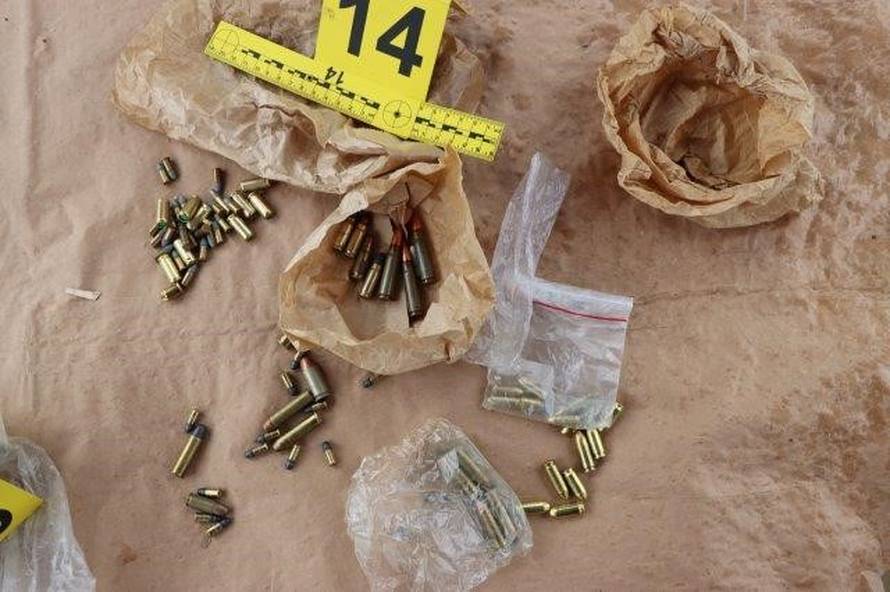 Pogledajte video iz drona: Pali šverceri oružjem u Zagorju, ovaj arsenal pronašli su kod njih!