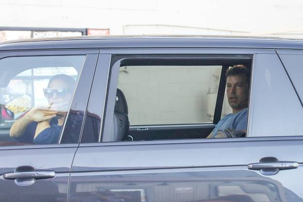 Ben Affleck gets Jack in the Box on the way to rehab