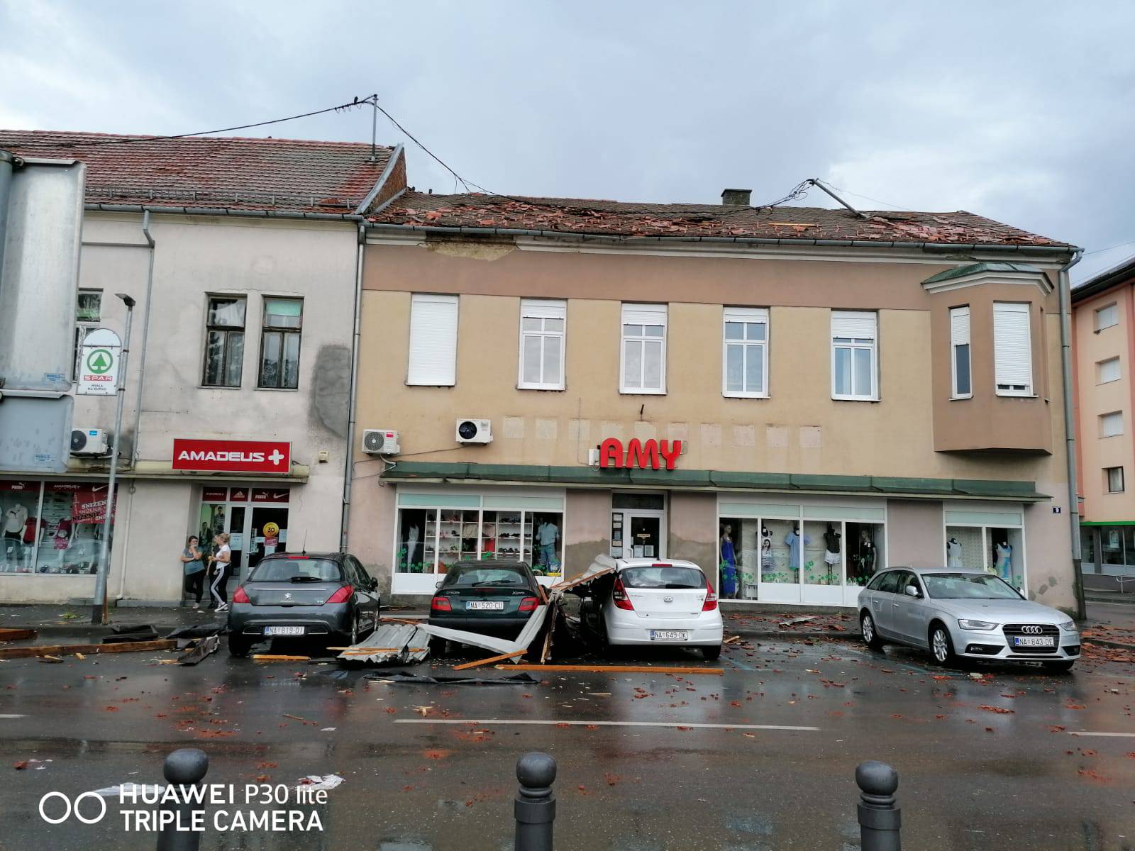 'U Našicama ne pamtimo oluju kao ovu, štete su jako velike'