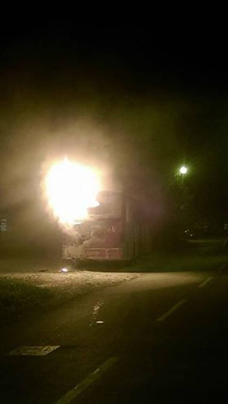 Zapalio se bus: Tijekom vožnje planula vatra, nema ozlijeđenih