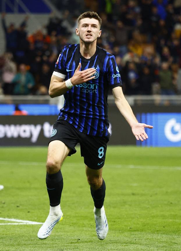 Coppa Italia - Semi Final - Second Leg - Inter Milan v Como