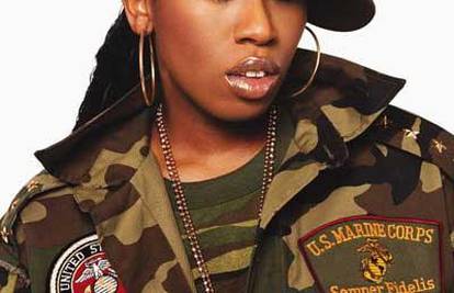 Missy Elliot će posvojiti dijete jer se boji rađanja