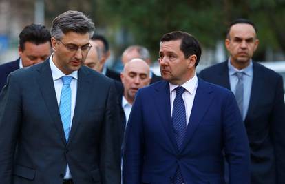 Plenković smijenio sedam šefova uprava državnih tvrtki, razriješili i Andriju Mikulića