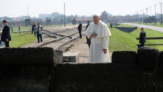 Pope Francis visits to Birkenau