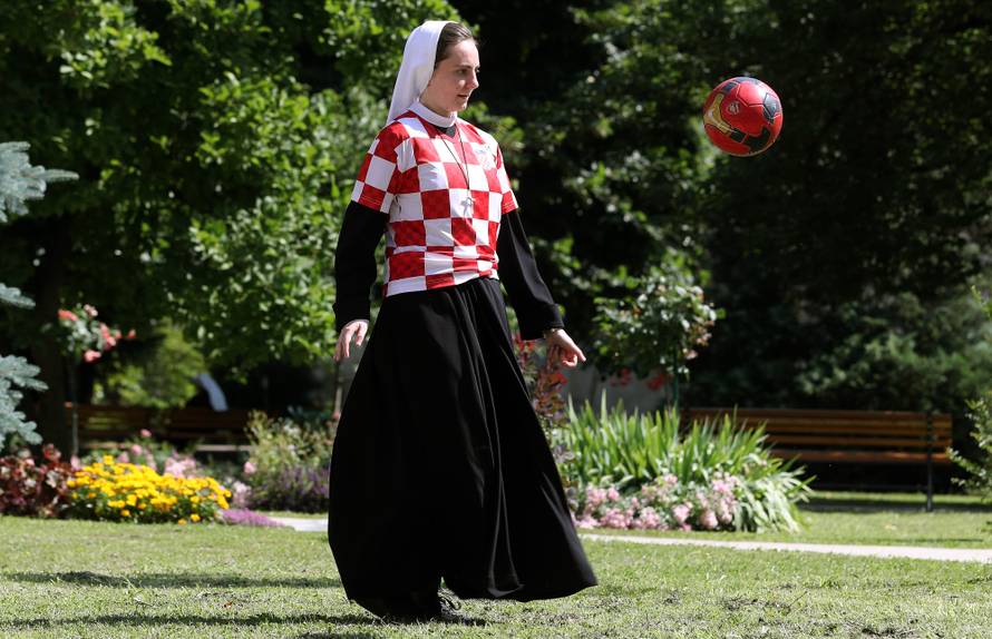 Časna s ubojitom ljevicom: I mi u samostanu bismo finale SP-a