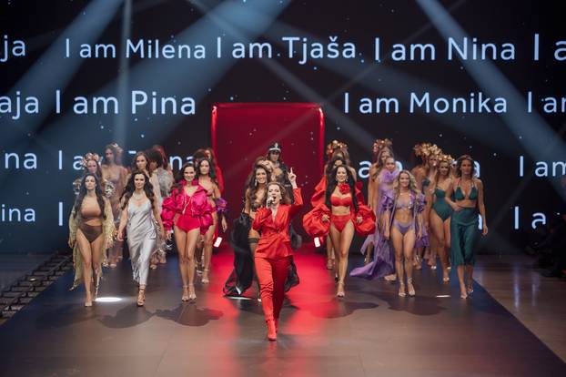 FOTO Lisca svoju 70. obljetnicu proslavila spektakularnom revijom donjeg rublja