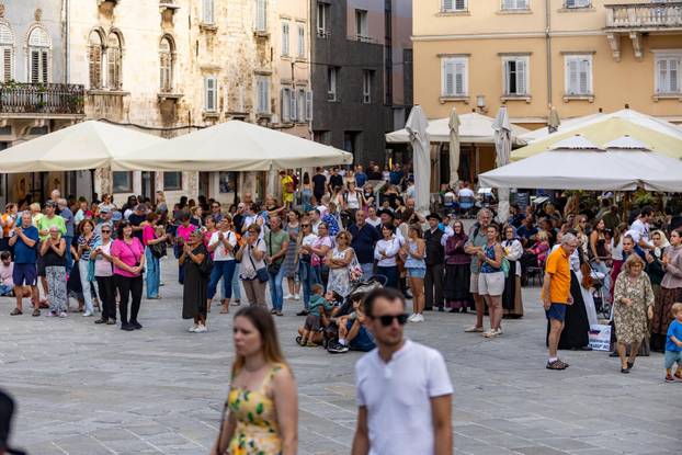 Više od 400 izvođača iz Slovenije nastupat će na Festivalu Slovenija u Puli