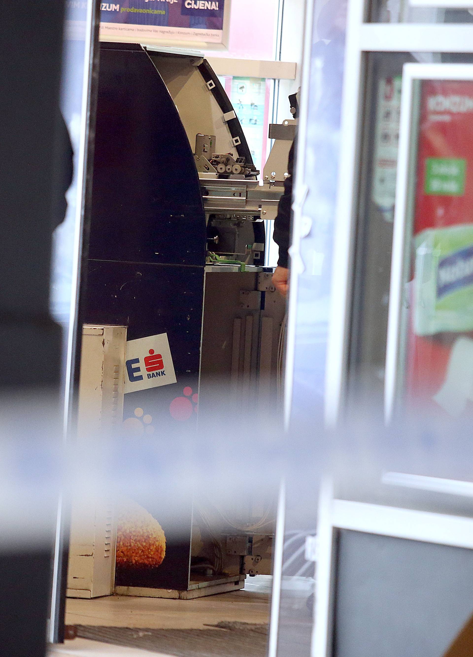 Raznijeli bankomat: Detonacija uništila gotovo cijelu trgovinu!