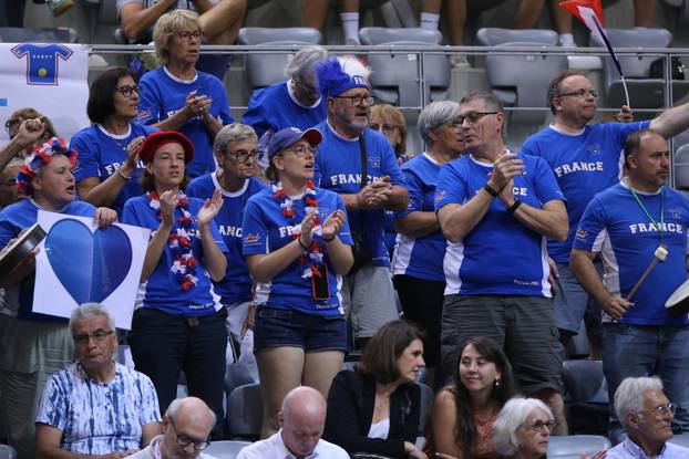 Osijek: Navijači na prvom danu Davis Cupa između Hrvatske i Francuske