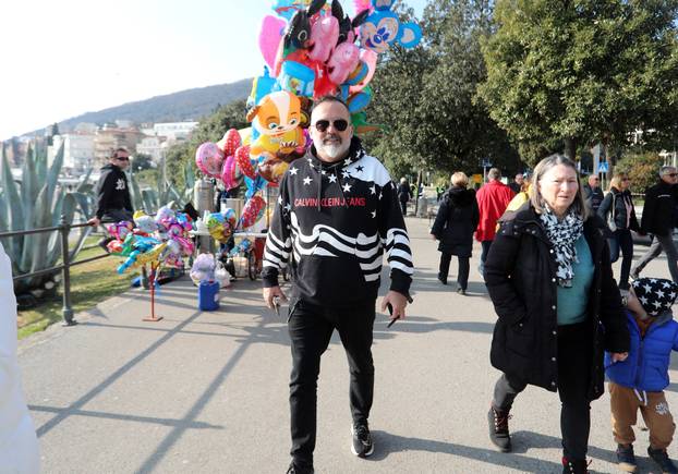 Opatija: Toni Cetinski u šetnji Slatinom