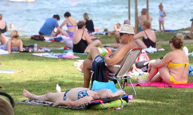 Osvježenje u rijeci Korani