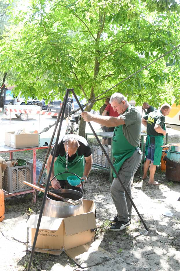 S ciljem ukazivanja na očuvanje rijeka i prirode održano druženje na Križnici