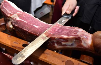 Luksuz postaje još skuplji! Zbog svinjske kuge raste cijena istrarskog pršuta: 'Činjenica je..'