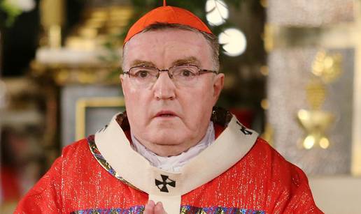 Kardinal Bozanić otkrio gdje je bio kada je Papa Franjo umro: 'Na Uskrs se došao oprostiti...'