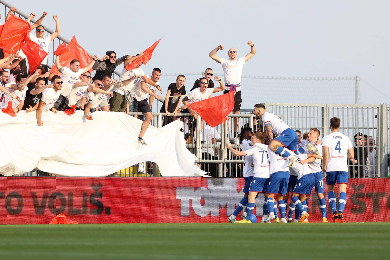 Atmosfera na stadionu tijekom finala SuperSport Hrvatskog nogometnog kupa između Hajduka i Šibenika