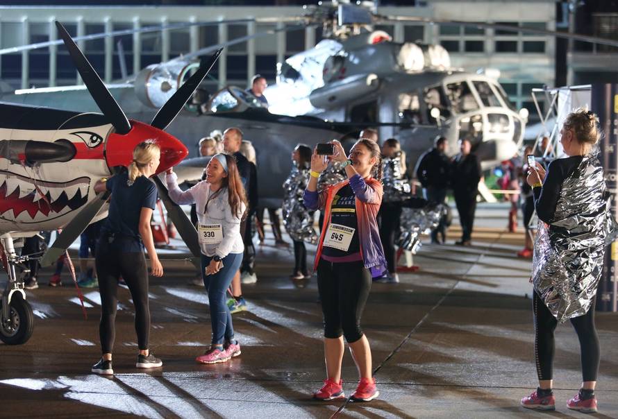 Pripreme u ZraÄnoj luci Franjo TuÄman uoÄi noÄne utrke 00:24